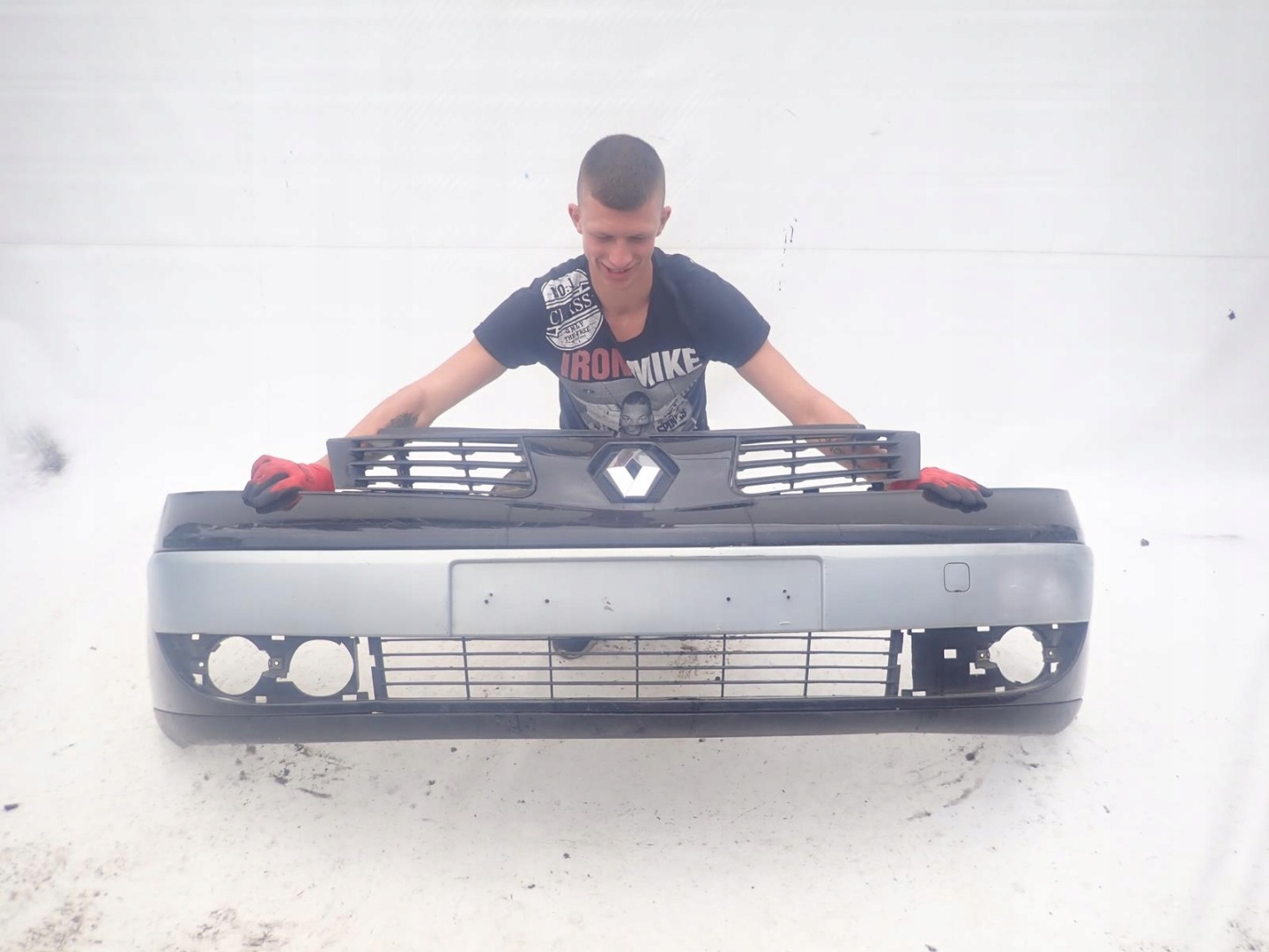 RENAULT ESPACE IV 4 02-06 bumper front front