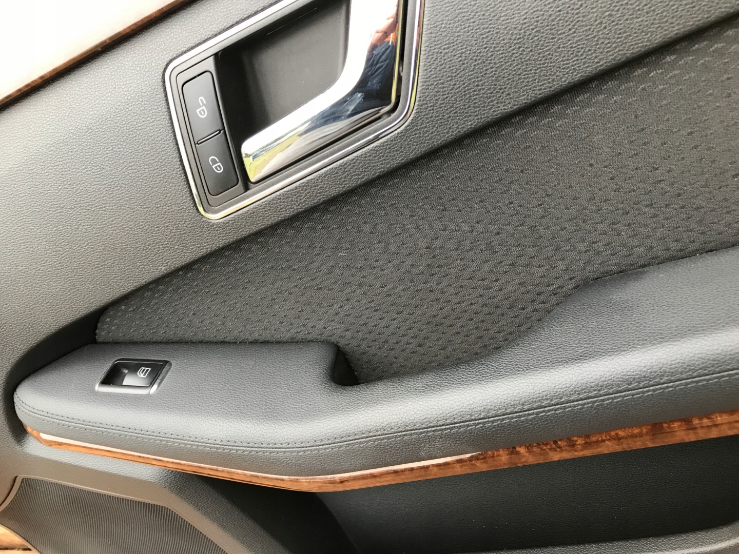 MERCEDES W212 side upholstery right front EU 0168