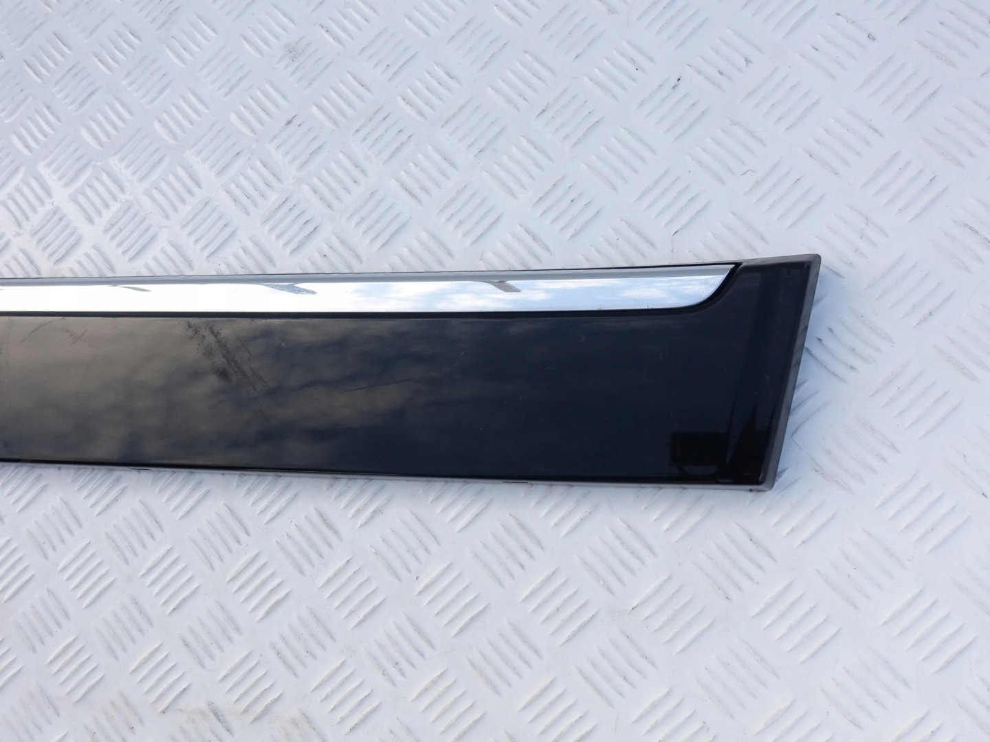 HONDA CRV CR-V AERO 09-13 moulding door front