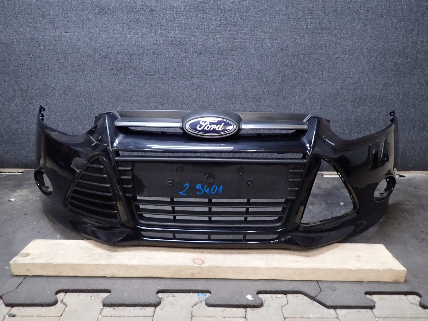 bumper front FORD FOCUS MK3 11-13 BM51-17757