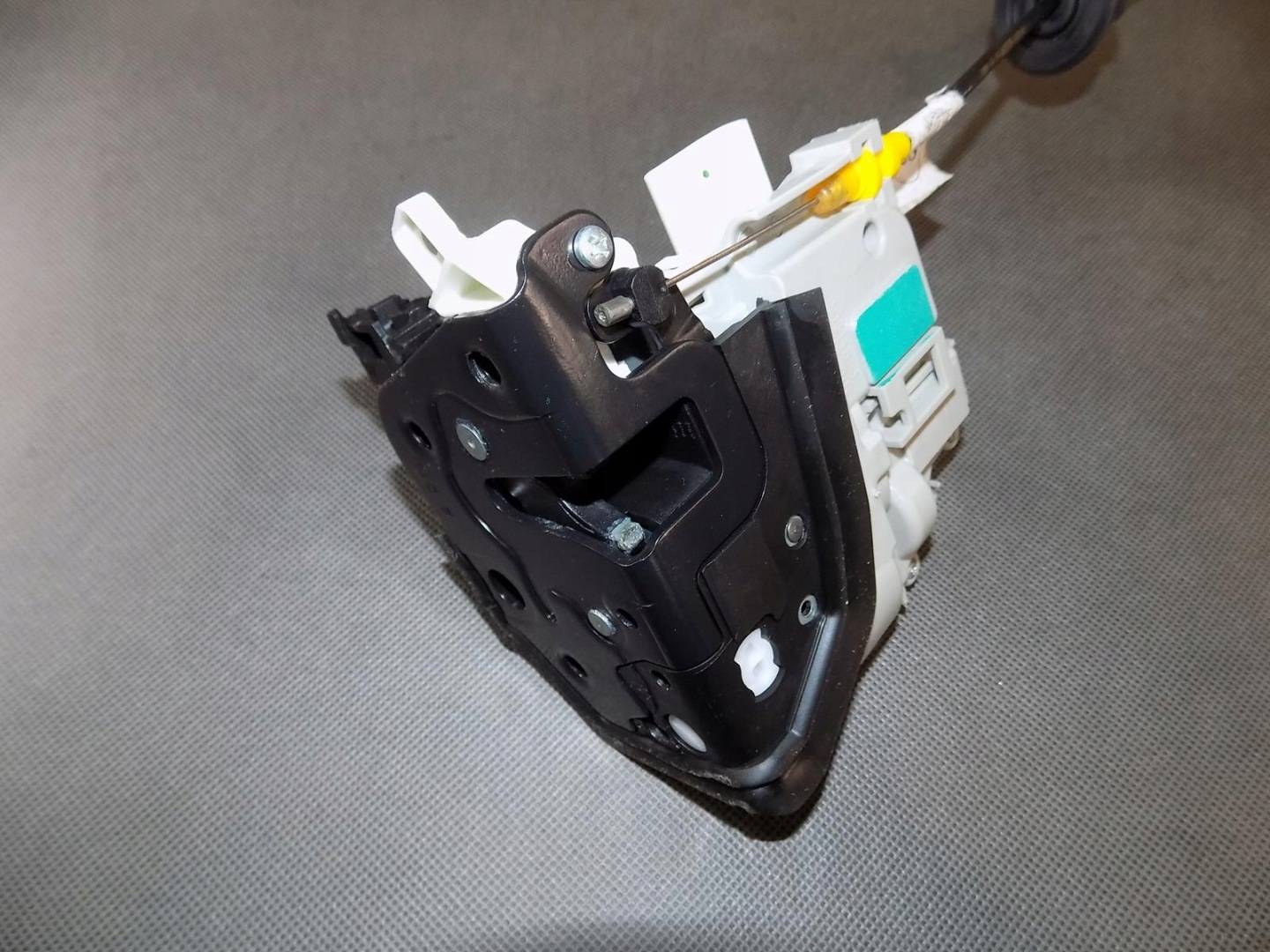 AUDI RS5 8W lock door right 5 PIN 8X1837016C