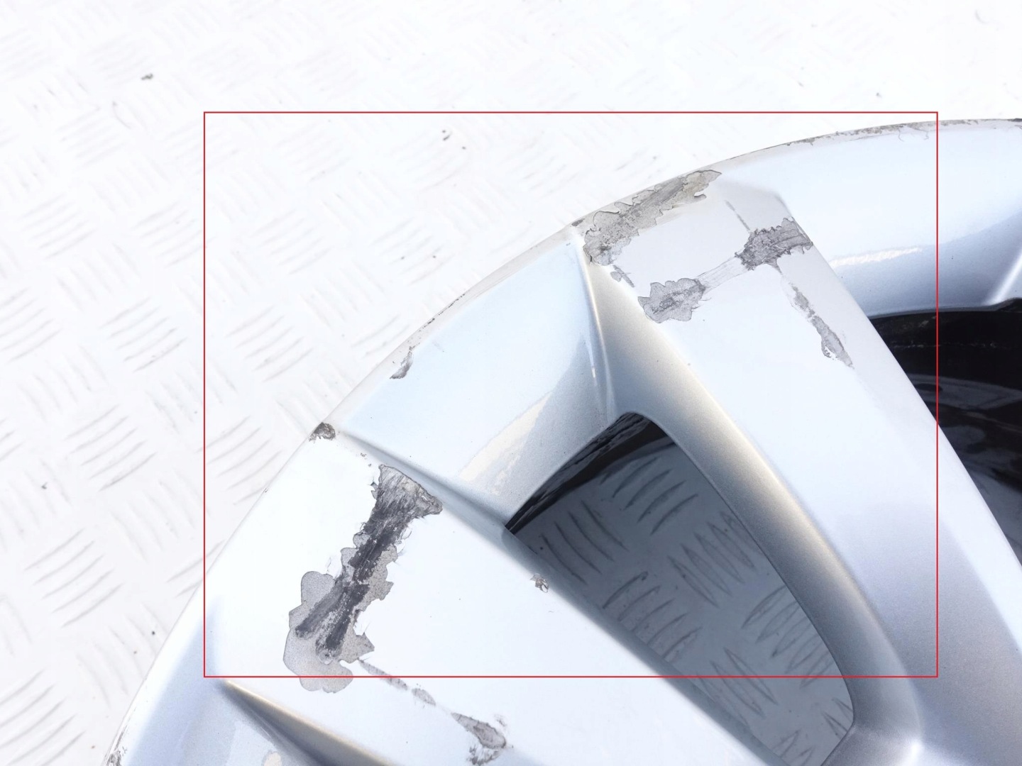 VW NEW BEETLE 5C0601025T 6,5JX16 ET44 5X112