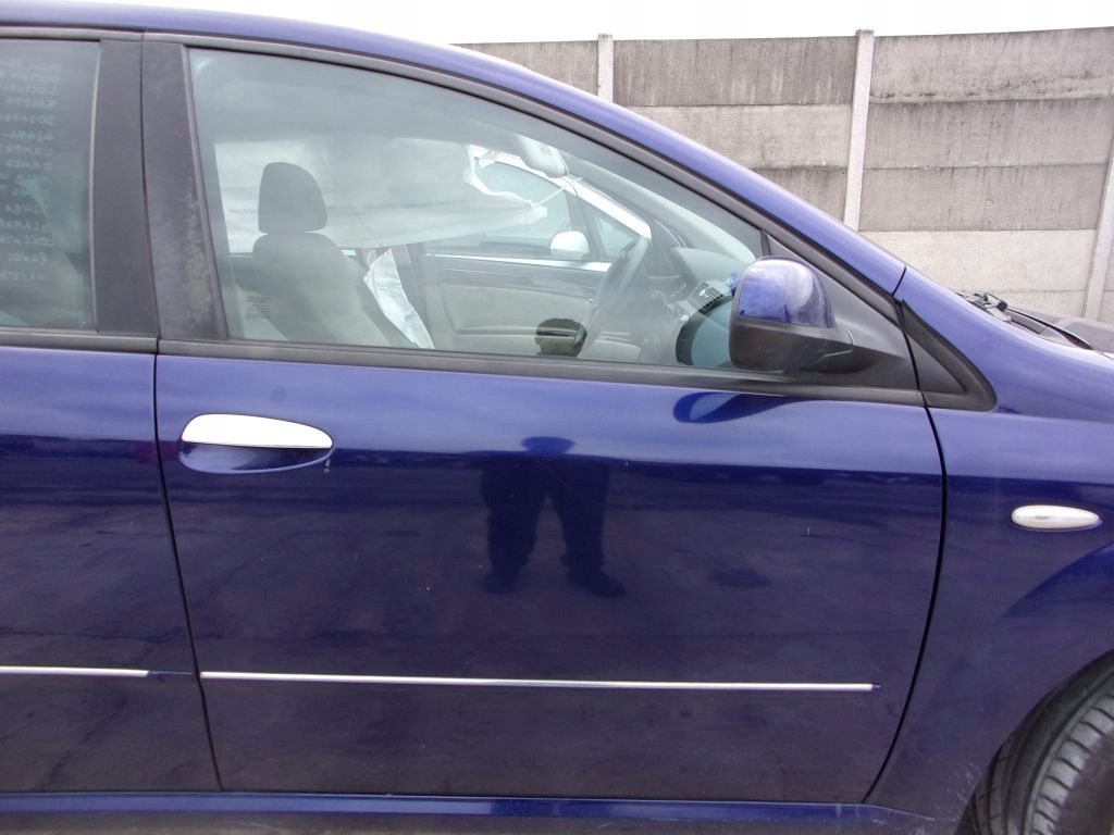 Fiat Croma kombi door right front 487/B