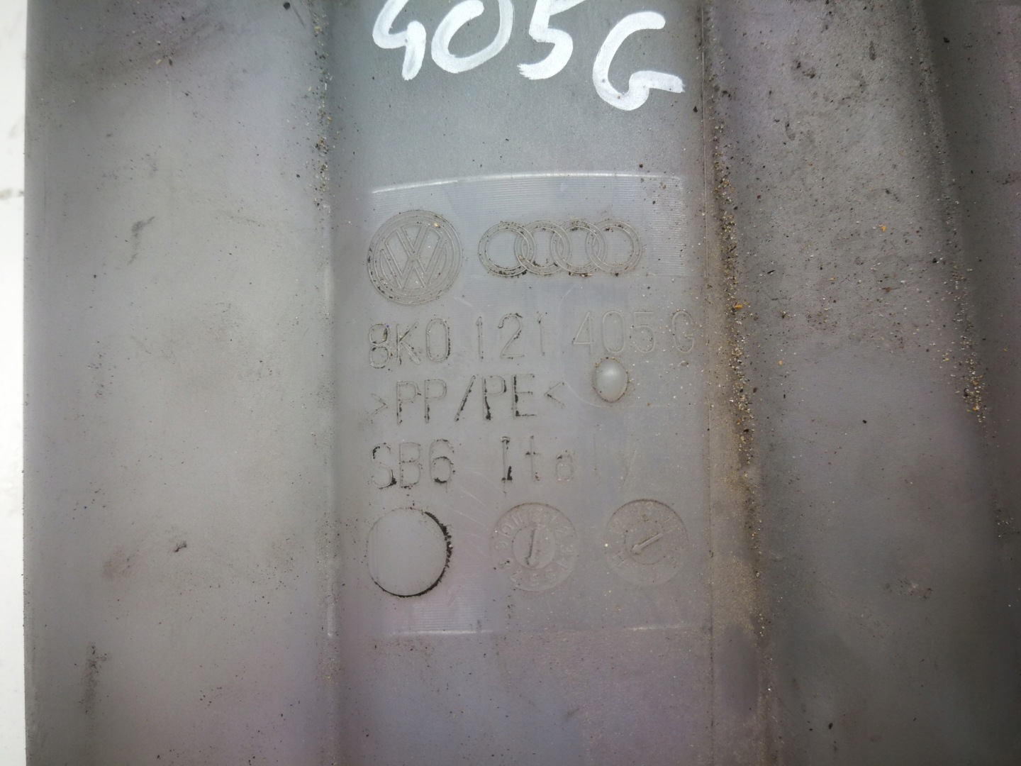 RÉSERVOIR EAU AUDI A4 A5 Q5 8K0121405G