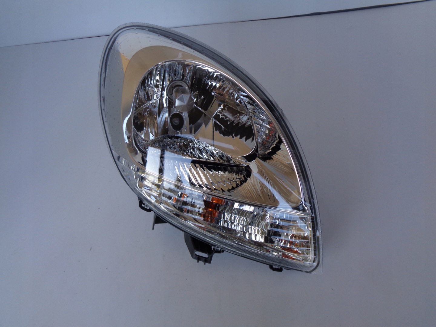 NO-WA-- light right REFLEKTOR RENAULT KANGOO 03