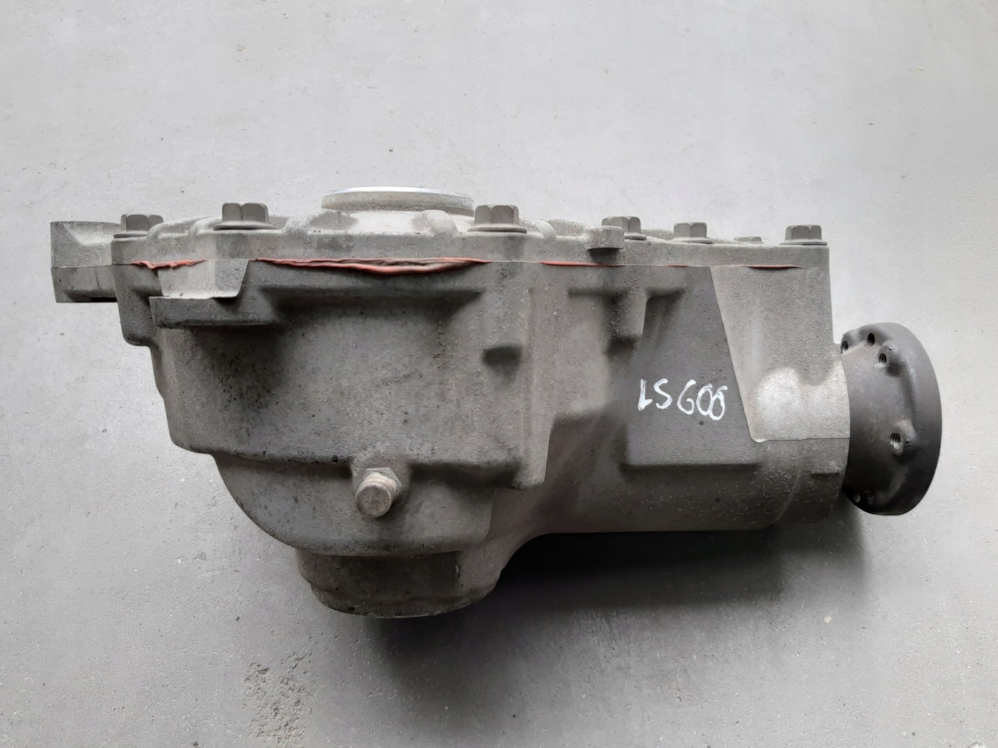 REDUKTOR differential front LEXUS LS 600 LS600