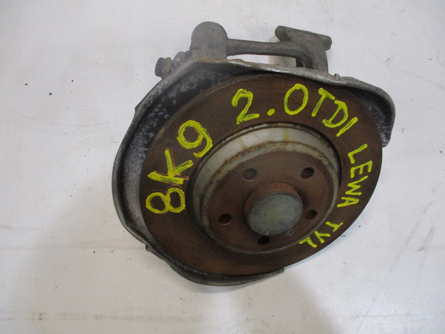 swing swings AUDI A4 8K9 2,0TDI rear rear part