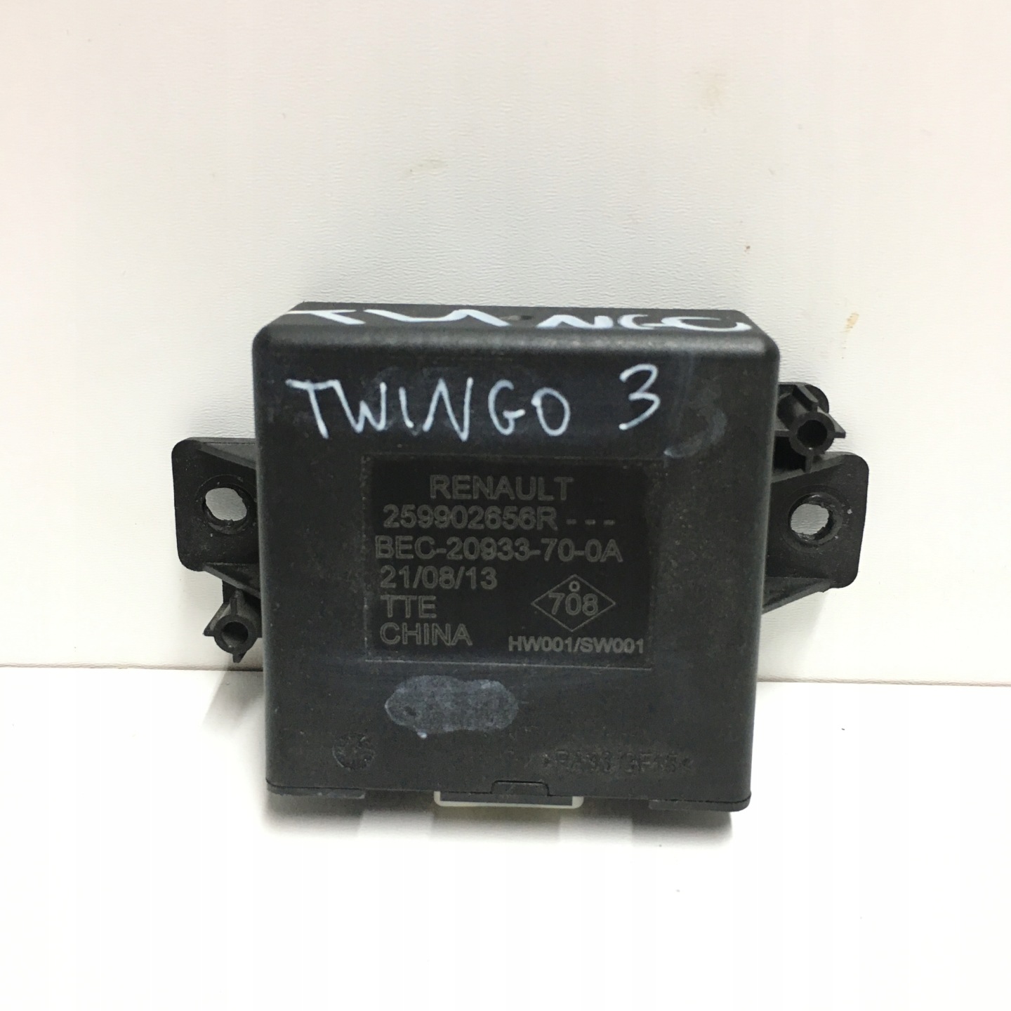 RENAULT TWINGO III MODULE SENSOR 259902656R