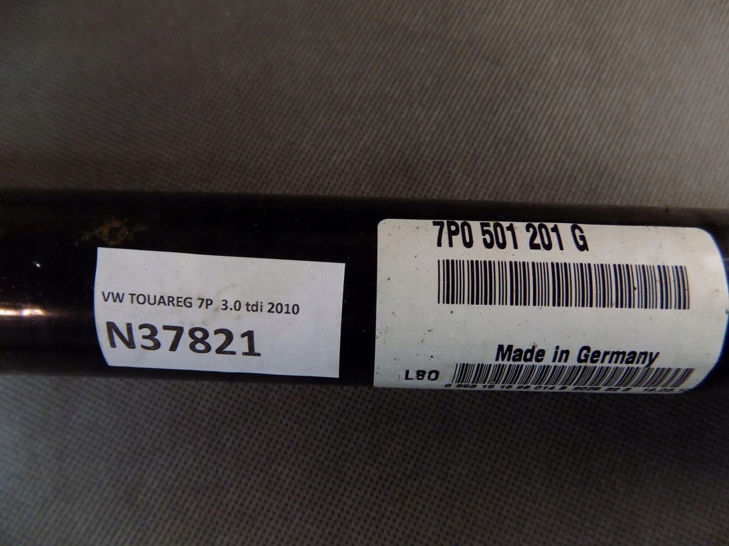 VW TOUAREG 7P semi-axis left rear part 7P0501201G