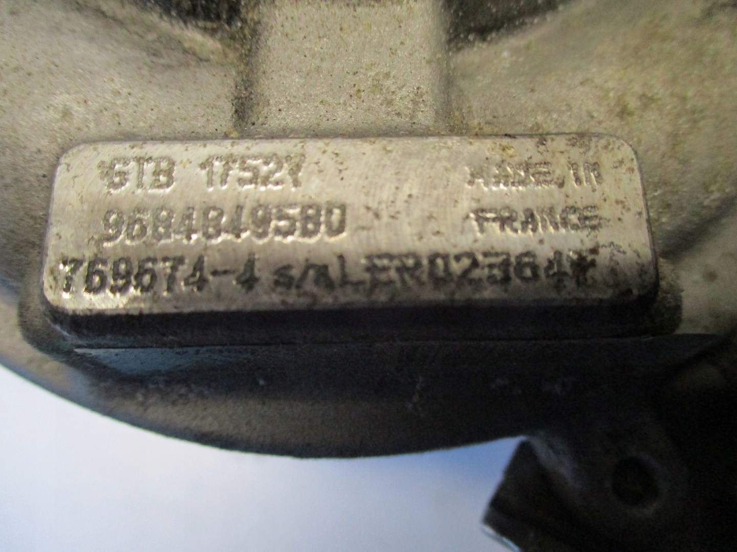turbo PEUGEOT 4007 2,2HDI 9684849580
