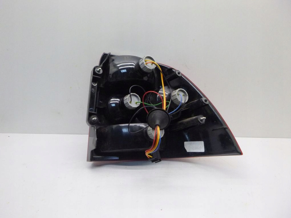 LADA PRIORA light rear left