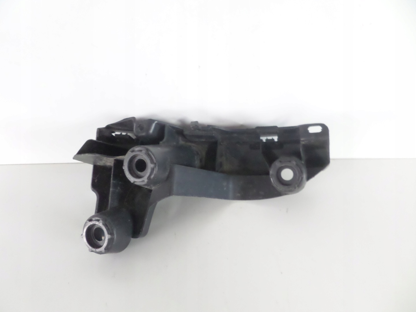 holder support rear part left PEUGEOT 308 II T9 13- HB