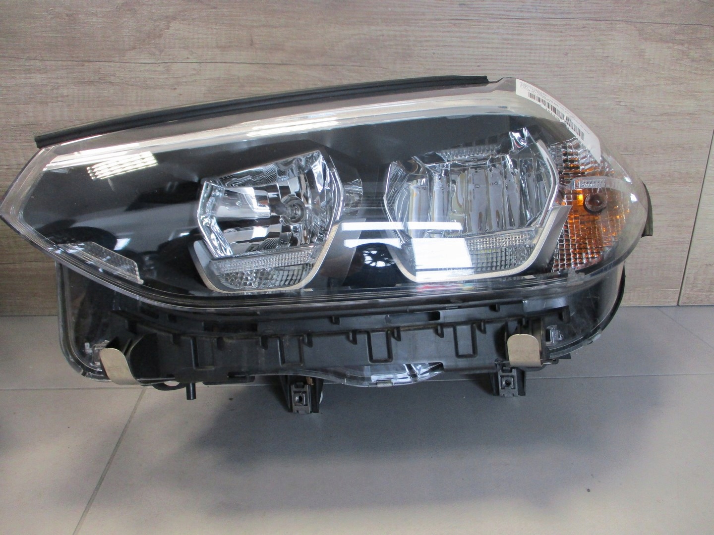 light BMW X3 G01 LED left