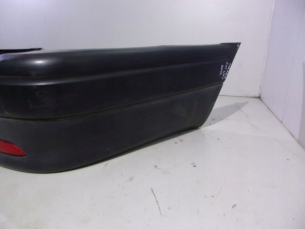 Toyota Corolla E11 lift kombi bumper rear part rear