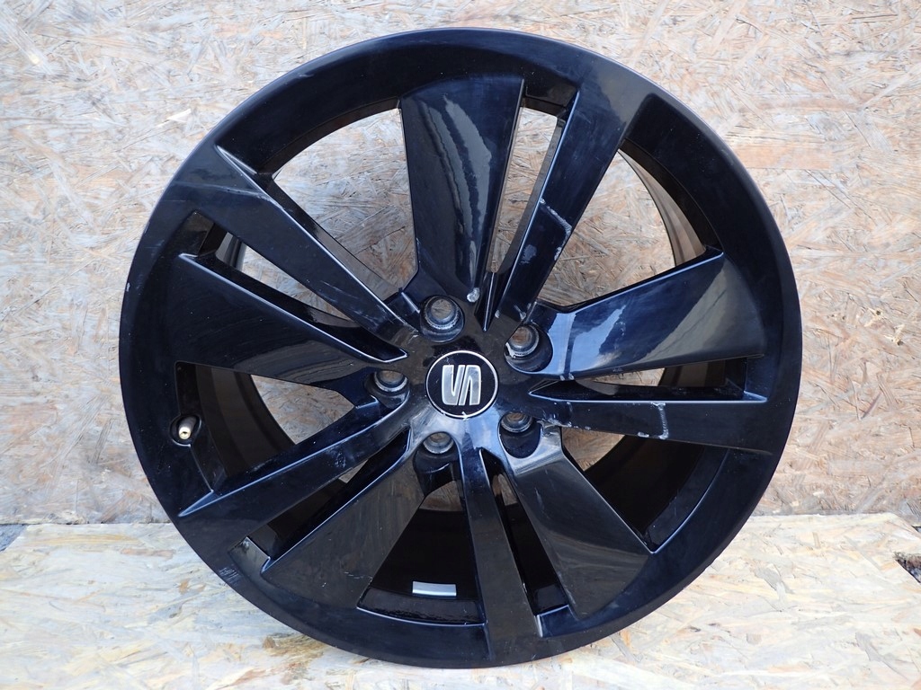 disk hliníkový SEAT LEON 18\ ET51 5F0601025D