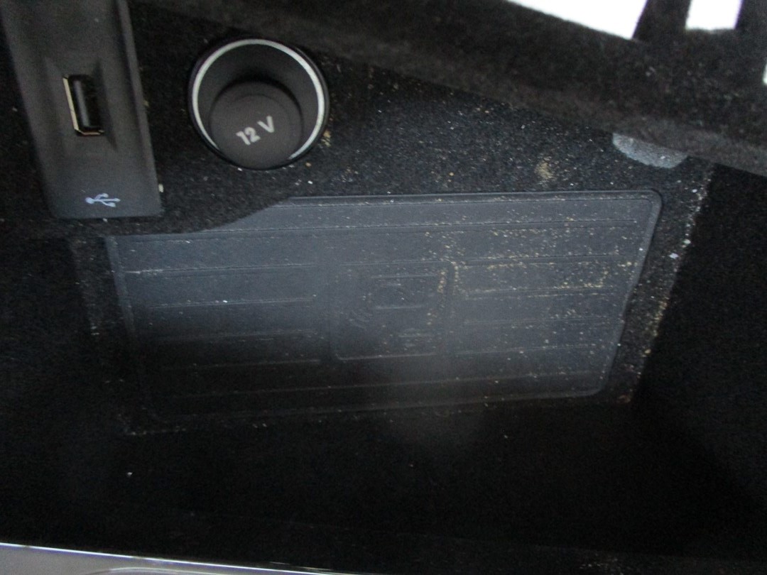 passenger compartment consoles VW TOUAREG 3 III 18R 760