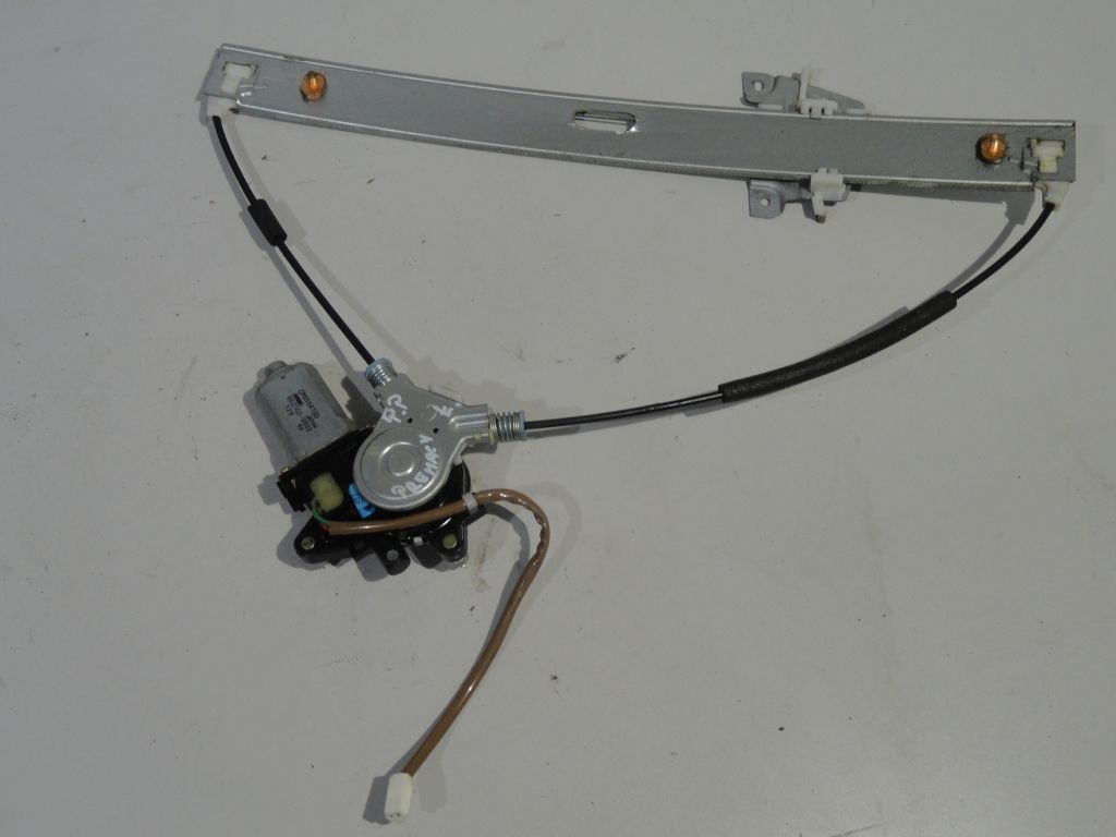 Mazda Premacy window regulator right front