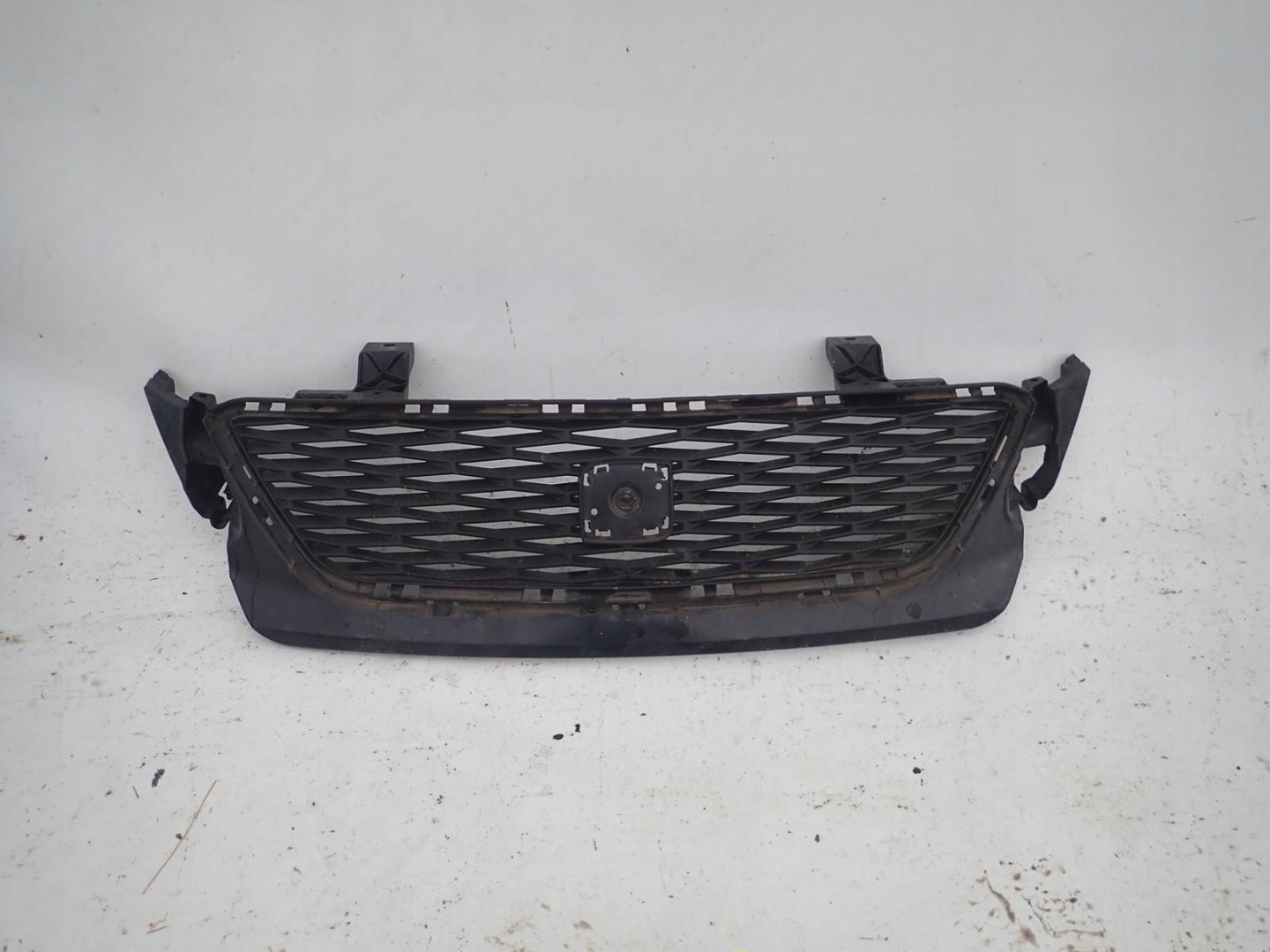 SEAT TOLEDO IV 4 12-18 Grill Grill