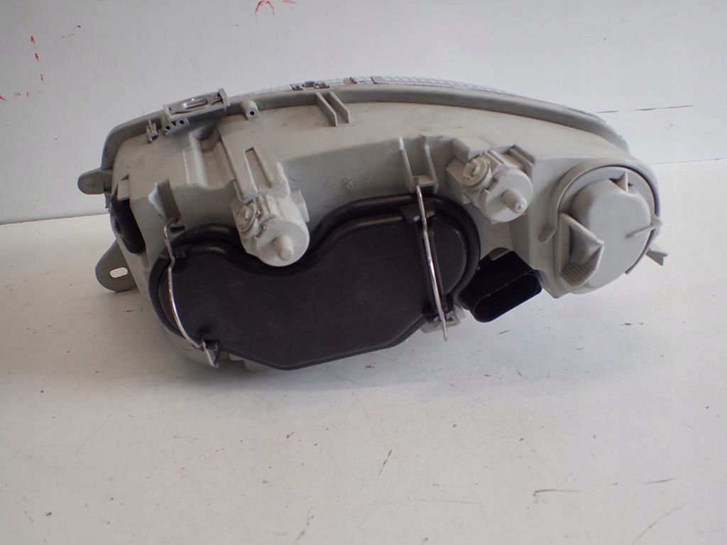 light front front right ALFA ROMEO 147 01-04