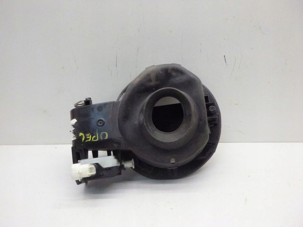 OPEL ADAM DVIERKA NÁDRŽE PALIVA ADAPTER