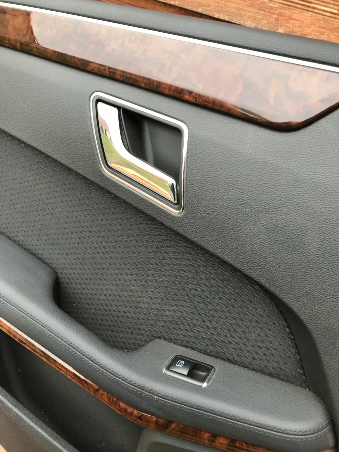 MERCEDES W212 side upholstery left rear part EU 0169