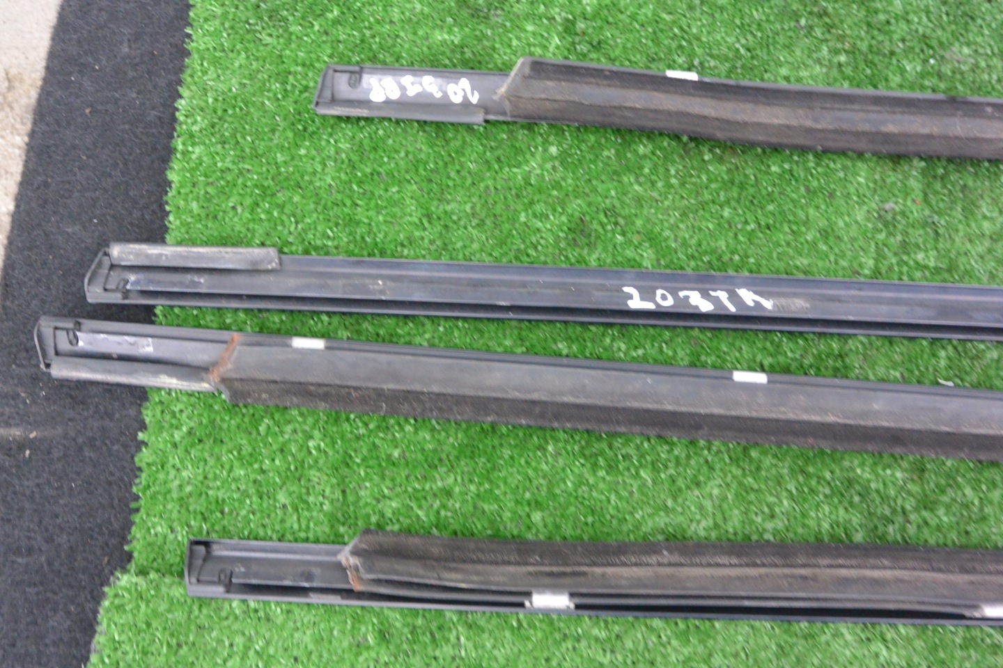 CHROM moulding dust door MERCEDES W203 KOMBI