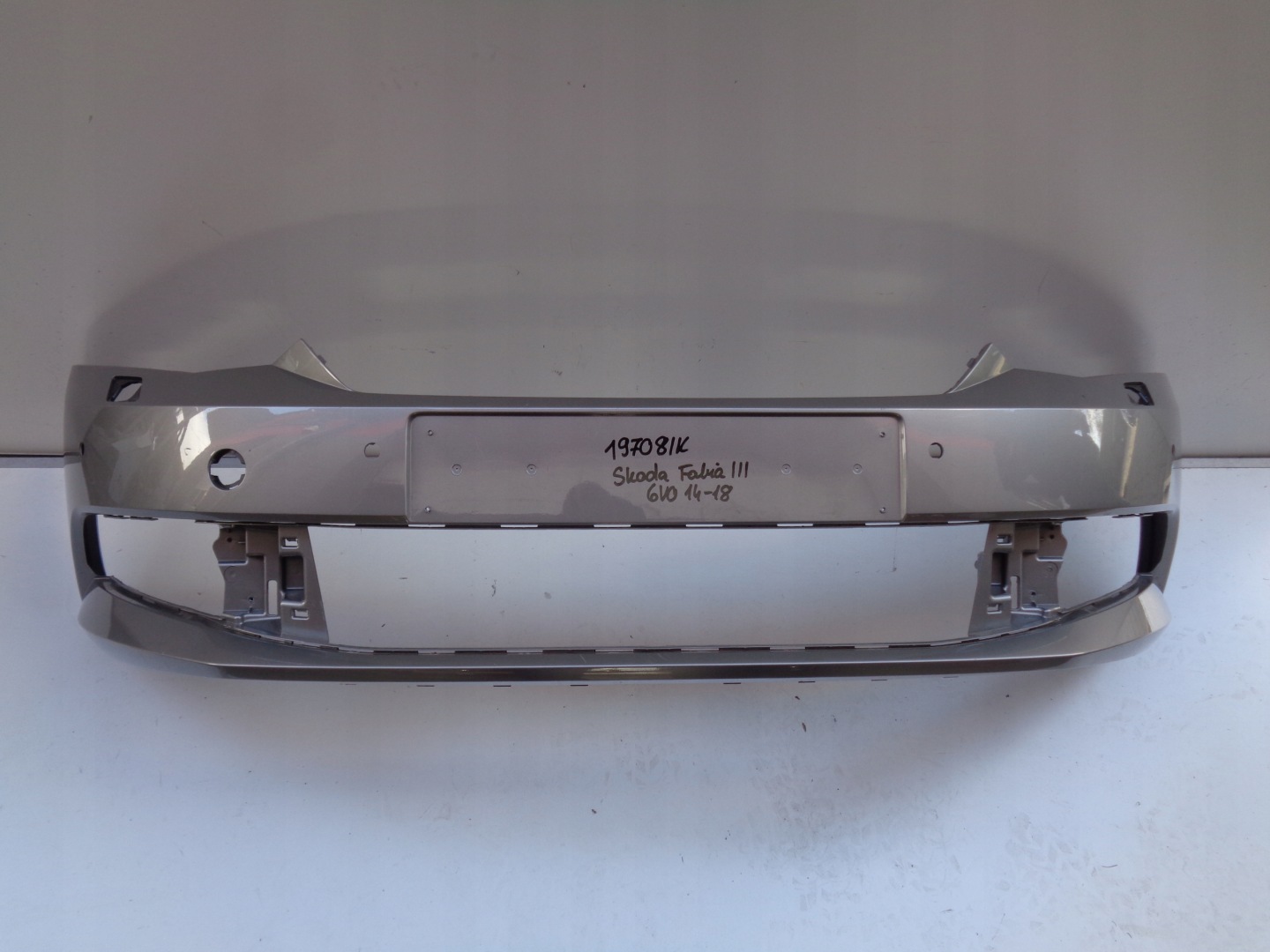 FRONTSTOSSSTANGE SKODA FABIA III 6V0 14-17 NR 19708