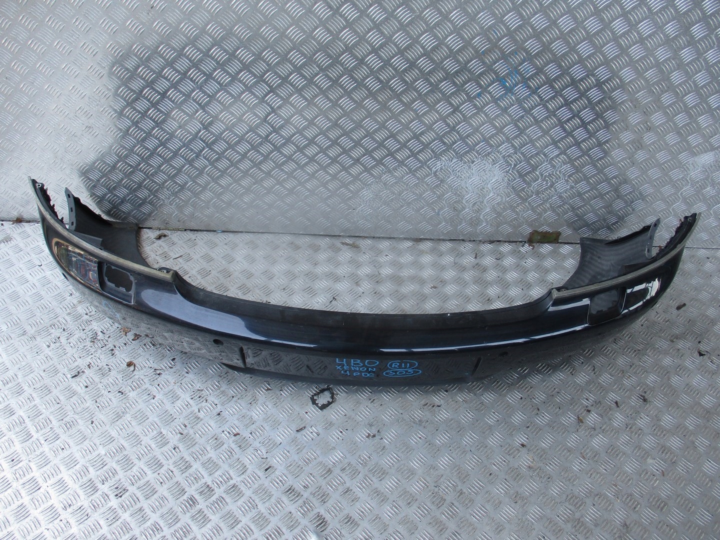 bumper front front AUDI A6 4B0 below XENON PDC