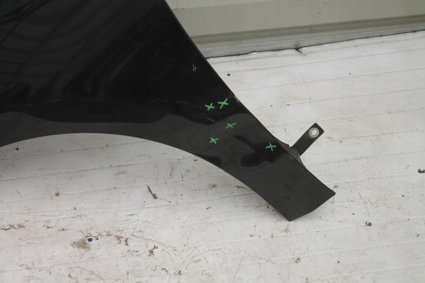 fender left front RENAULT MEGANE III