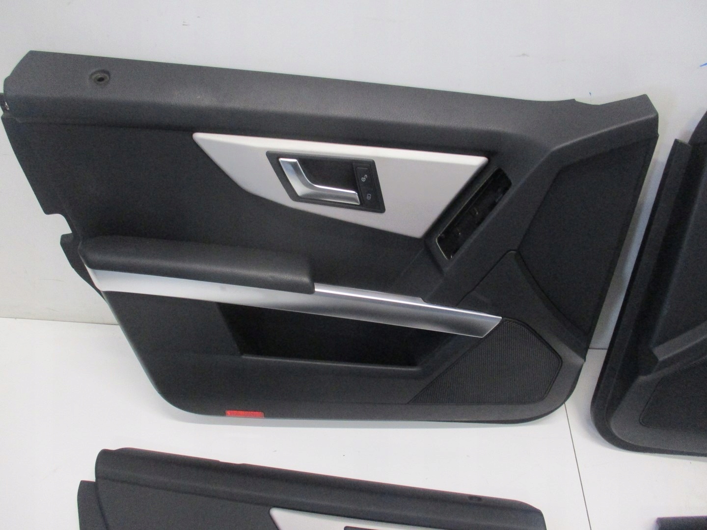 upholstery upholstery door MERCEDES GLK 15R