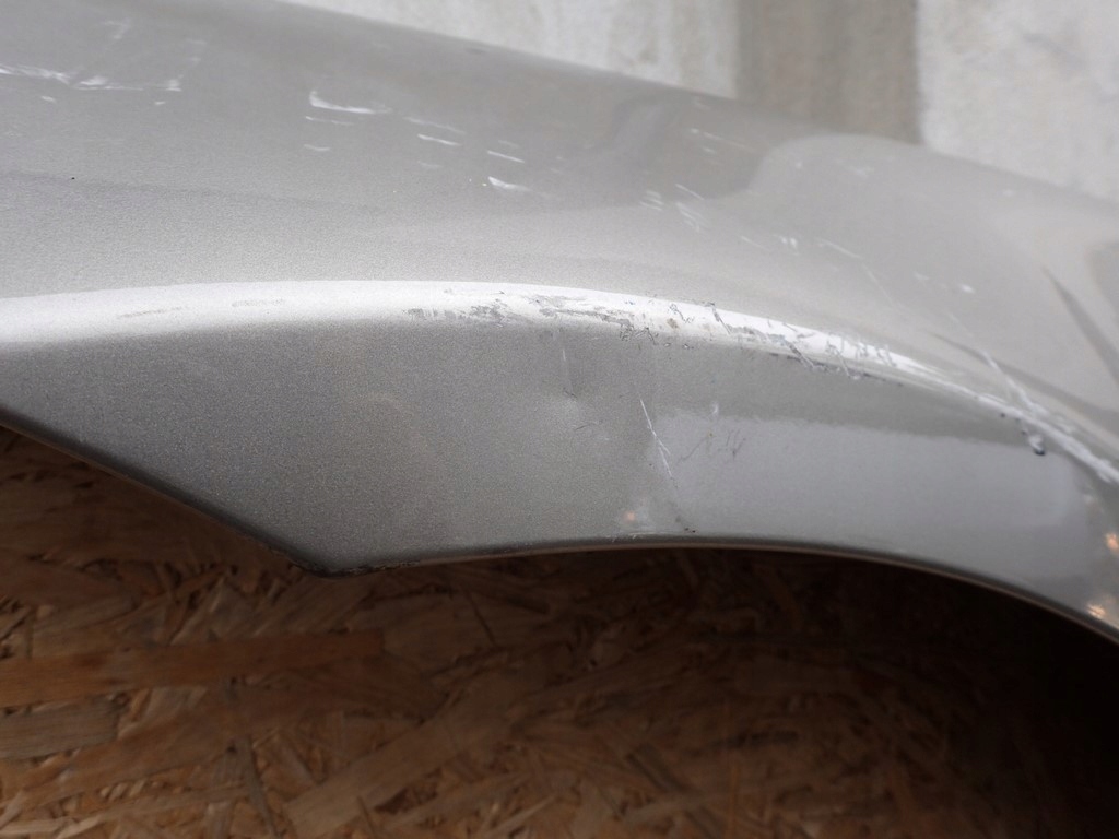 fender left front front BMW 3 III E90 E91 05