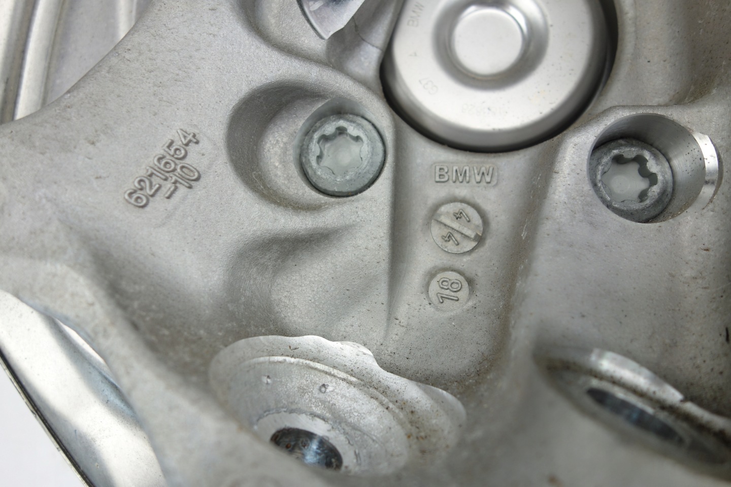 swing right front BMW G20 G21 22,4mm 320D