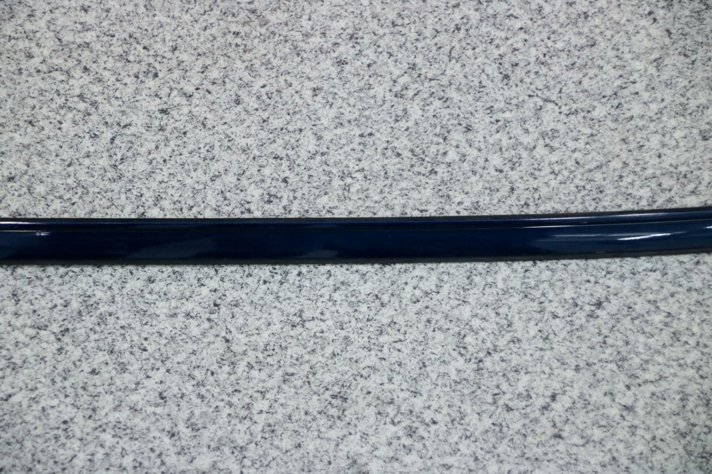 BMW E61 lista Tetöi DACHU bal POD talp