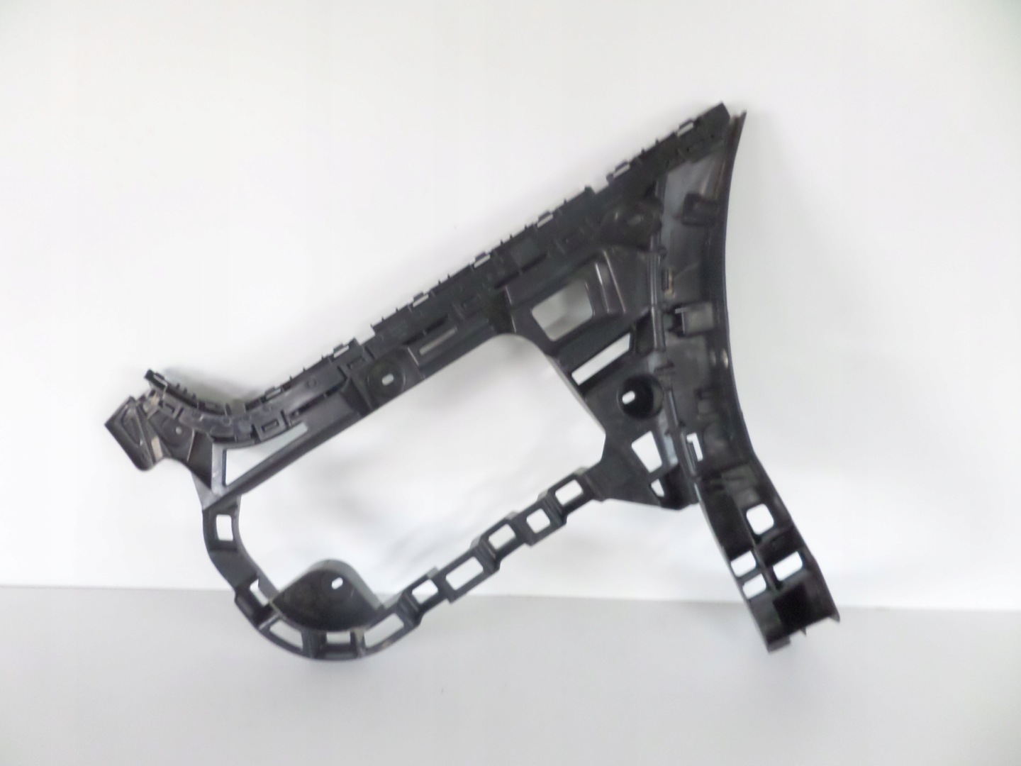 STAFFA SUPPORTO POSTERIORE DESTRA VW PASSAT CC LIFT 12