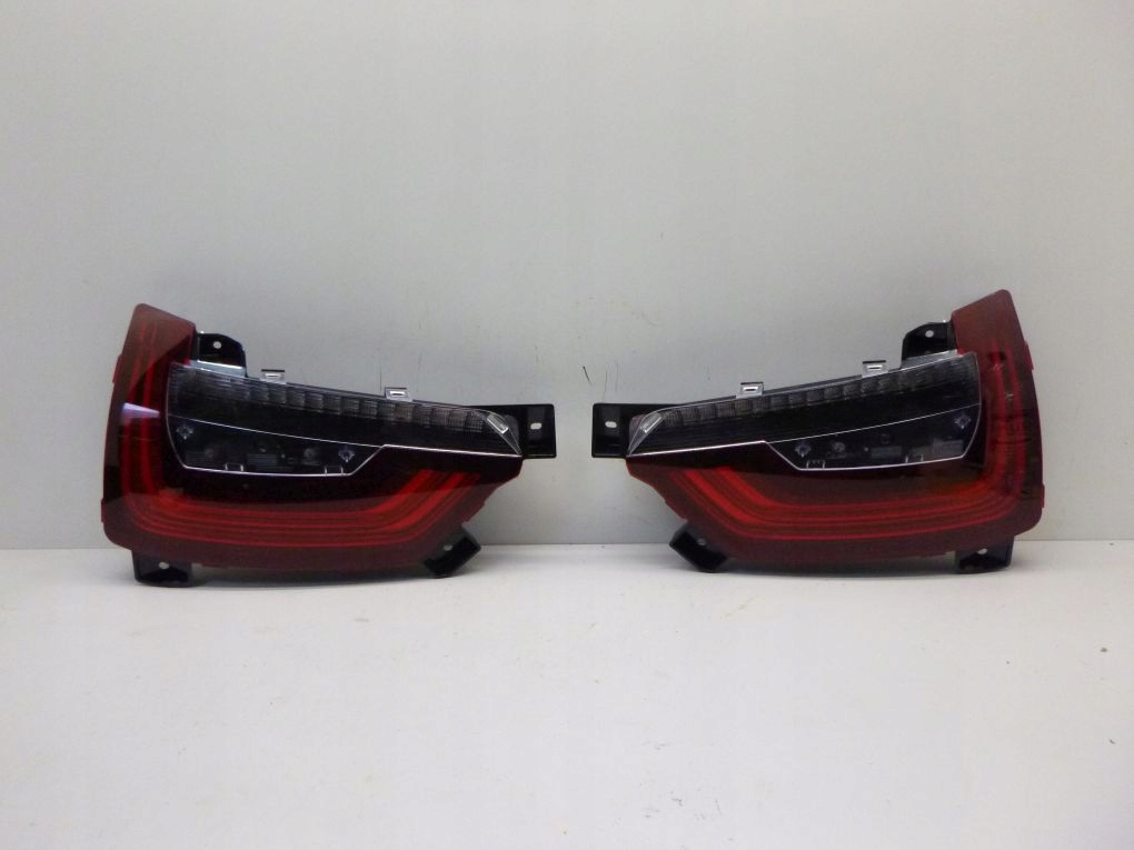 BMW I3 and 3 light rear left right