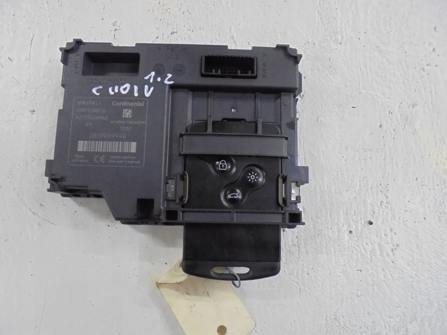 RENAULT CLIO IV 1,5 DCI KARTA card reader