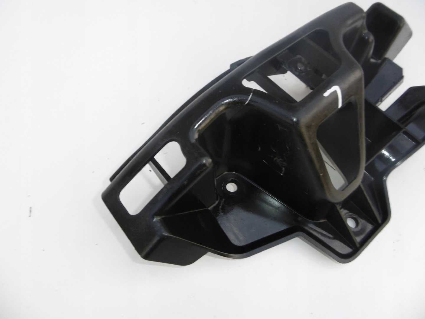 bumper bracket left rear part RANGE ROVER SPORT L320