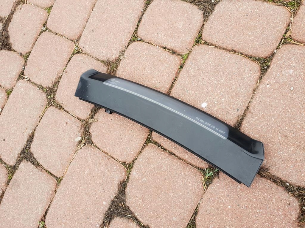 light stopu rear part rear. Opel Astra K V 13451616