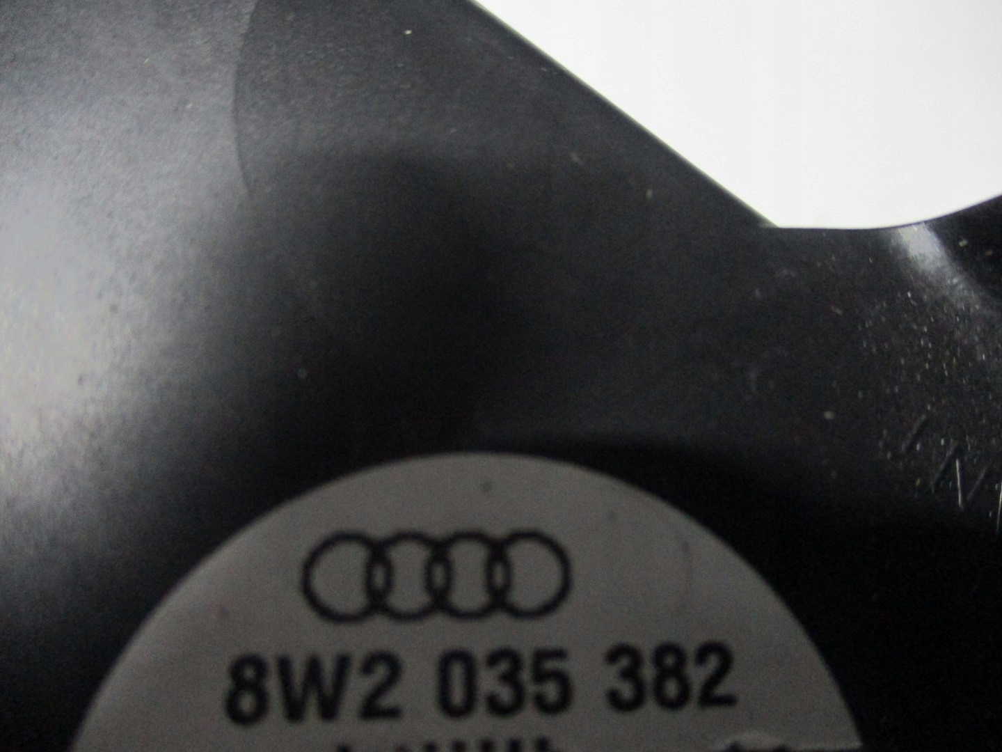 speaker SUBWOOFER Audi A4 8W0 8W2035382