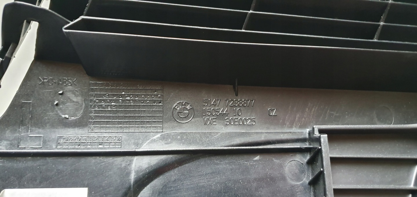 cover boot left BMW F31 OE 7238877