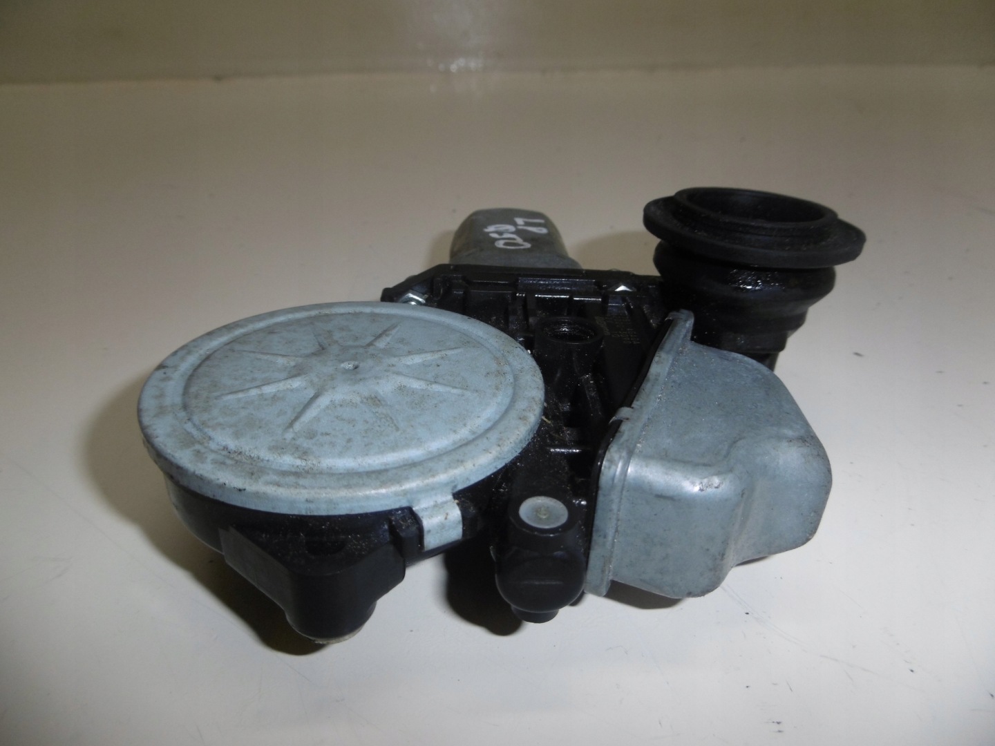 mini motor windows left front front INFINITI Q50