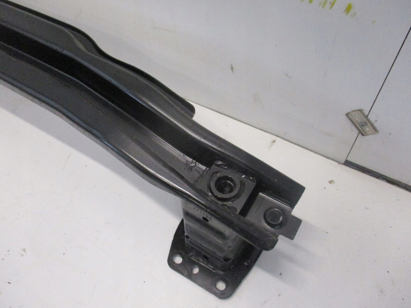 bumper support rear AUDI A1 82A