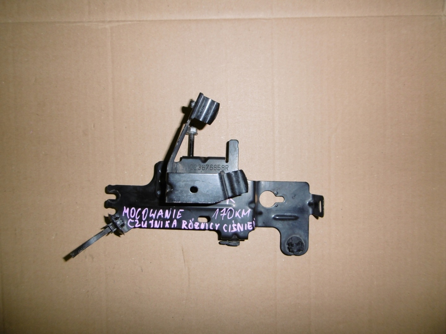 MASTER 3 MOVANO B 2.3DCI Support plaque Capteur Gaz