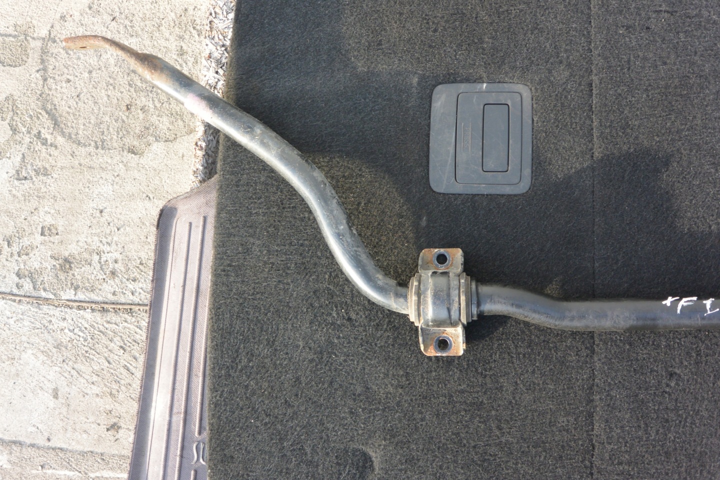 bar STABILIZATOR front JAGUAR XF X250 LIFT