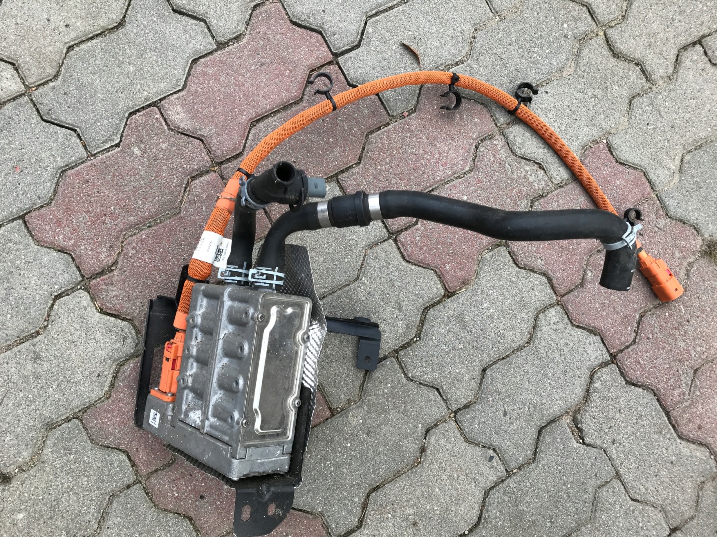 GOLF VII GTE WYMIENNIK CIEPLA WEBASTO 12E963231B
