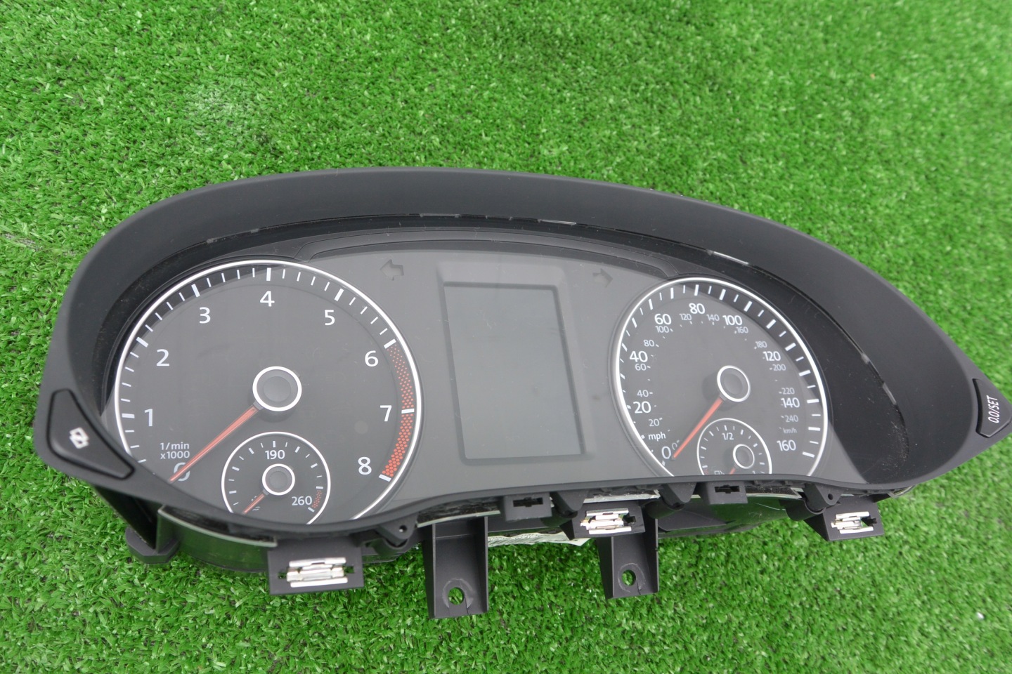 dials dials VW PASSAT B7 B8 USA 561920970B nice