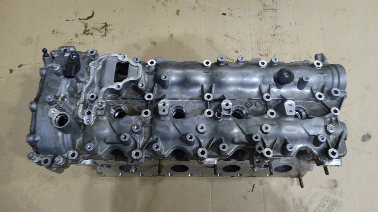 IDEALNA KPL.head. left MERCEDES G ML GL 6.3 1