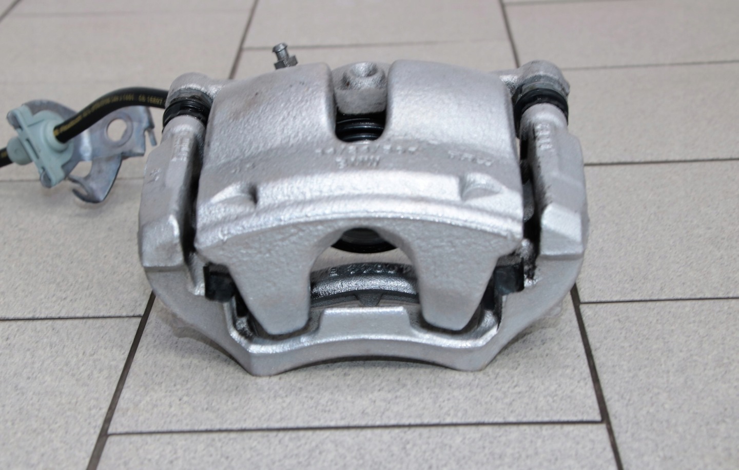 MINI F54 F60 caliper right front front 34/24/307
