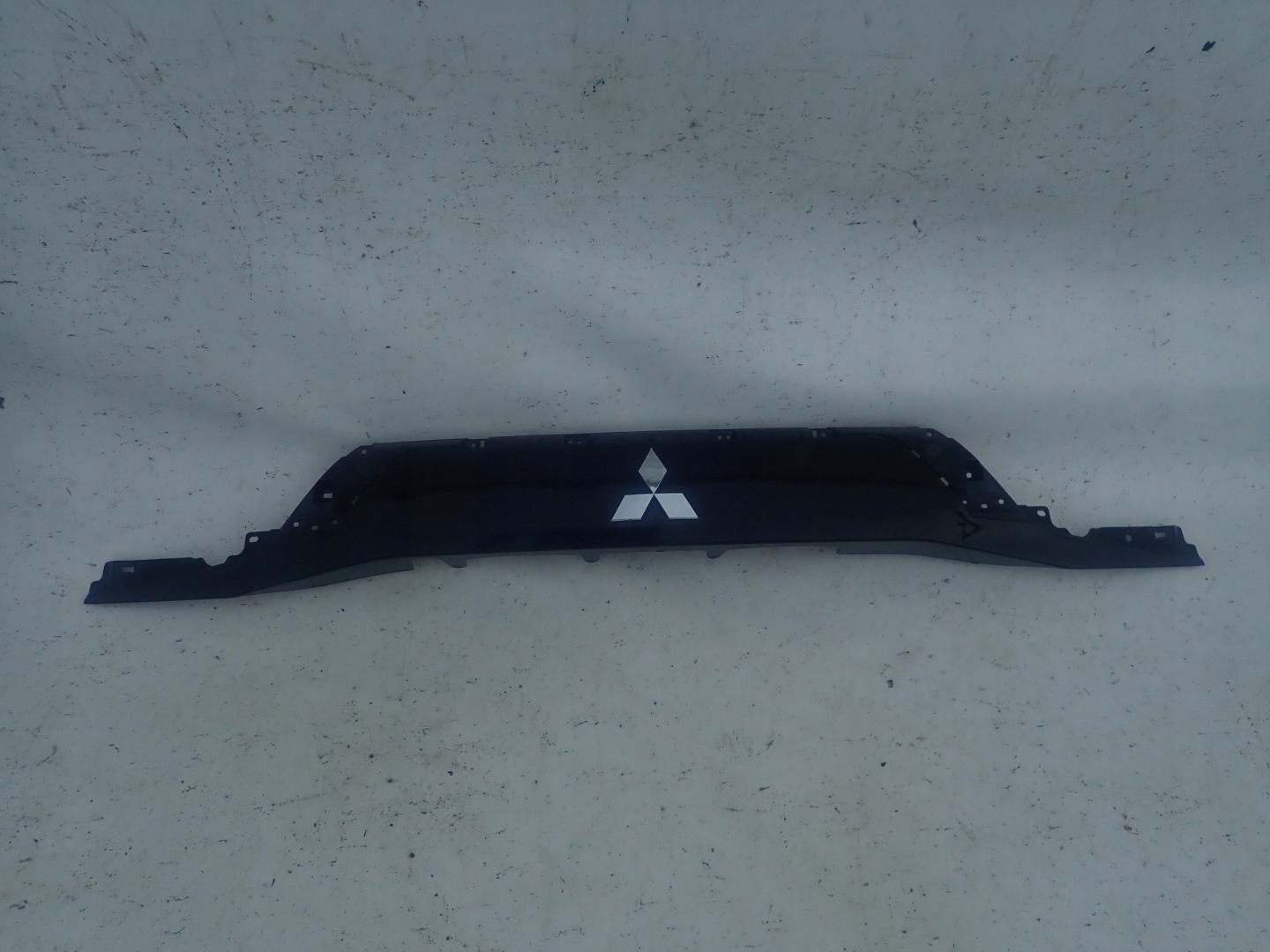 MITSUBISHI OUTLANDER III LIFT 15- cap bonnet rear part