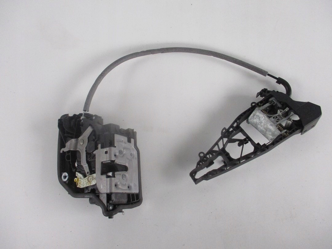 lock door left rear. BMW X5 F15 7381873